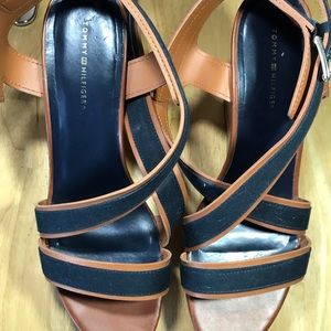Tommy Hilfiger Navy and Brown wedge sandles